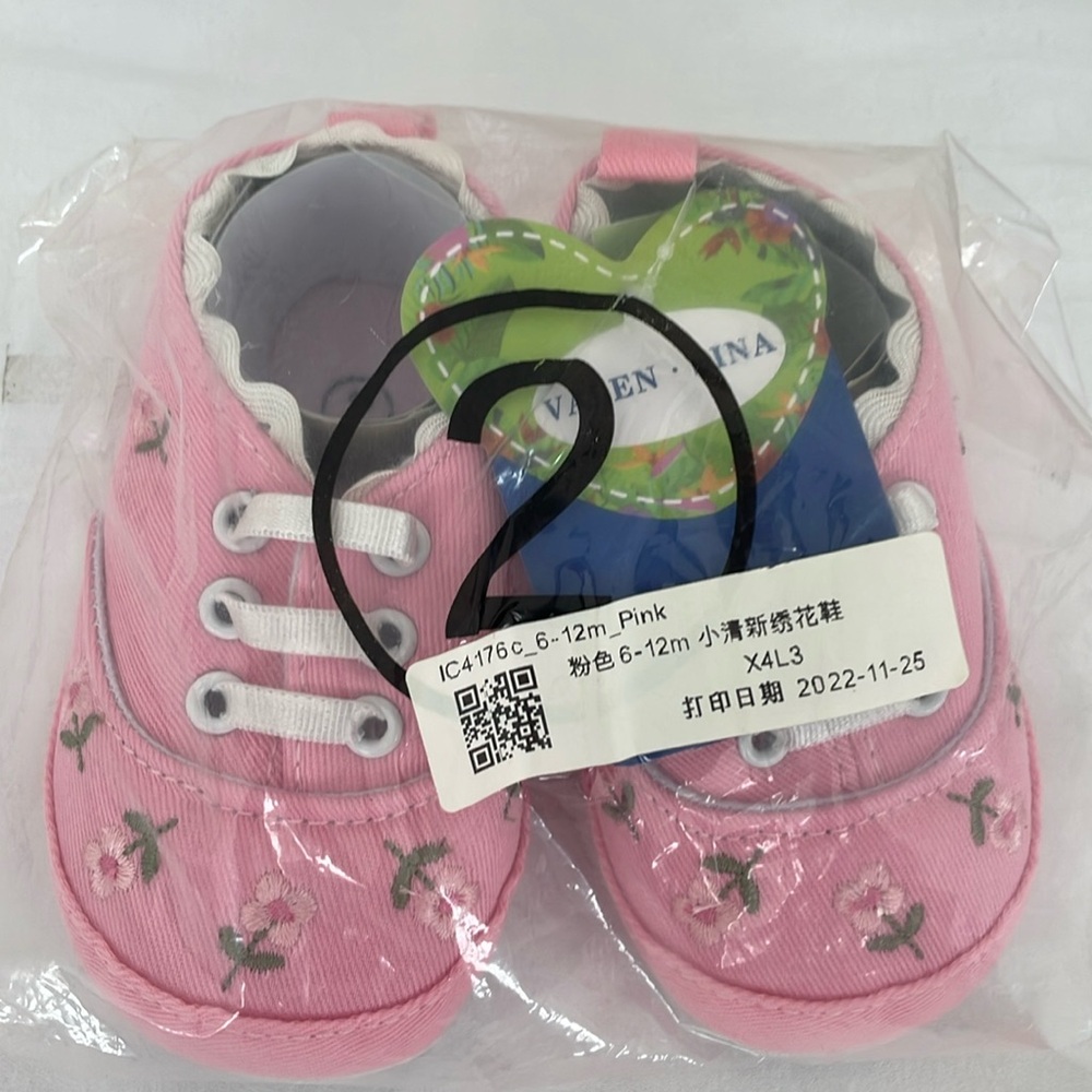 Pink flowers baby slip on baby shoes. Size 2 . 6-12 months new